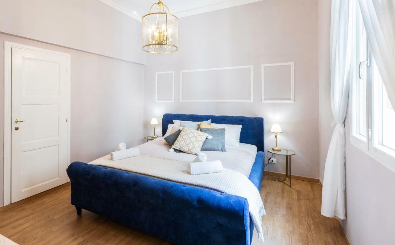 Historic Center Palace - Huge 4 Bedrooms Santa Croce Apartment - By Likehomeฟลอเรนซ์ ภายนอก รูปภาพ